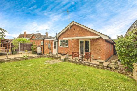 2 bedroom Detached bungalow for sale in Ashmore Road, Robinswood Hill, Gloucester, GL4