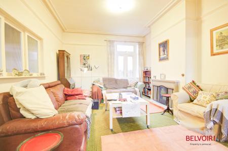 4 bedroom Semi-detached house for sale in Barnwood Road, Barnwood, Gloucester, GL2