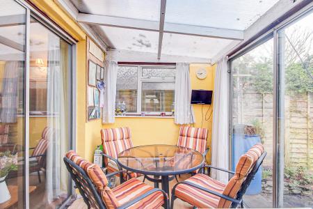 3 bedroom Detached house for sale in Barnwood Road, Gloucester, GL2