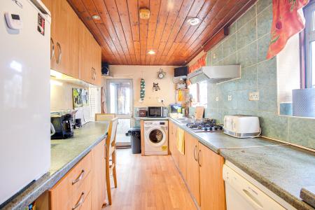 3 bedroom Detached house for sale in Barnwood Road, Gloucester, GL2