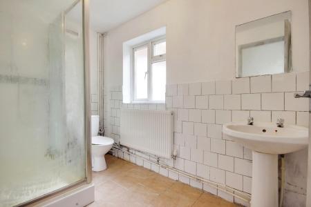 3 bedroom Terraced House for sale in Barton Street, Barton, Gloucester, GL1