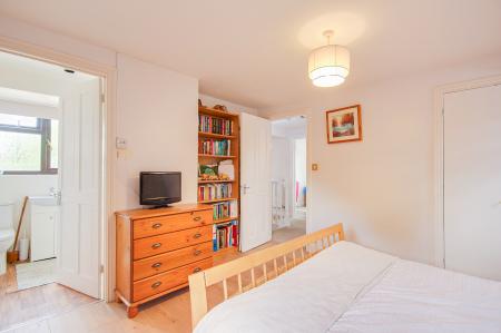 4 bedroom Detached house for sale in Base Lane, Sandhurst, Gloucester, GL2