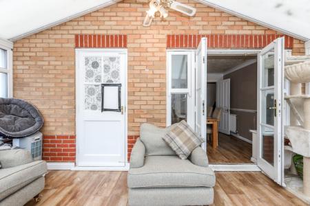 4 bedroom Detached house for sale in Borage Close, Abbeymead, Gloucester, GL4