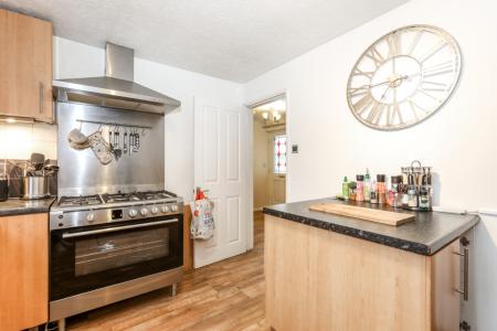 4 bedroom Detached house for sale in Borage Close, Abbeymead, Gloucester, GL4