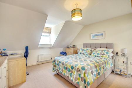 3 bedroom Semi-detached house for sale in Brize Avenue, Kingsway, Gloucester, GL2