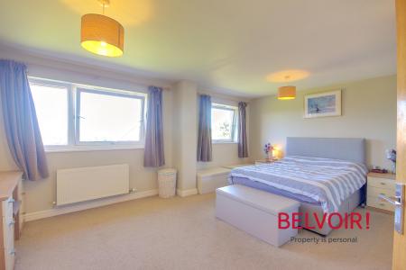 4 bedroom Detached house for sale in Chartwell Close, Hempsted, Gloucester, GL2