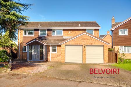 4 bedroom Detached house for sale in Chartwell Close, Hempsted, Gloucester, GL2