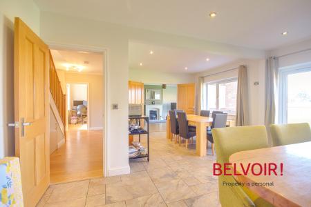 4 bedroom Detached house for sale in Chartwell Close, Hempsted, Gloucester, GL2