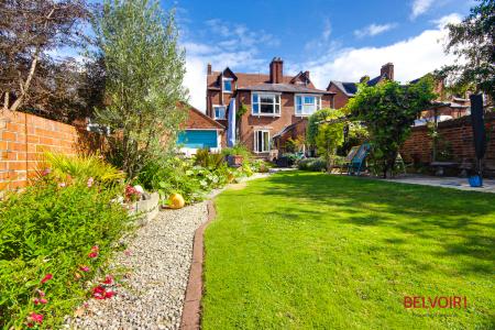 6 bedroom Semi-detached house for sale in Denmark Road, Kingsholm, Gloucester, GL1