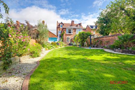 6 bedroom Semi-detached house for sale in Denmark Road, Kingsholm, Gloucester, GL1