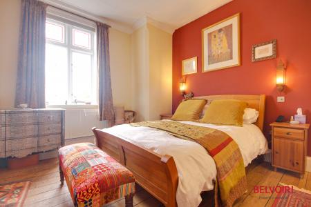 6 bedroom Semi-detached house for sale in Denmark Road, Kingsholm, Gloucester, GL1