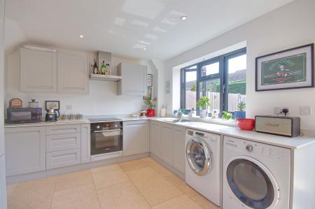 3 bedroom Semi-detached house for sale in Elmgrove Estate, Hardwicke, Gloucester, GL2