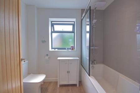 3 bedroom Semi-detached house for sale in Elmgrove Estate, Hardwicke, Gloucester, GL2