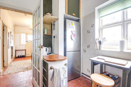 3 bedroom Semi-detached house for sale in Estcourt Road, Gloucester, GL1