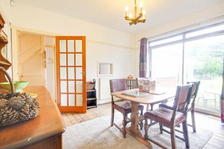 3 bedroom Semi-detached house for sale in Estcourt Road, Gloucester, GL1