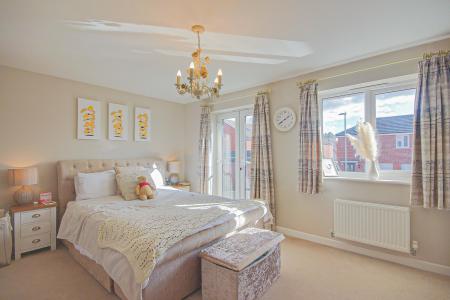 3 bedroom Semi-detached house for sale in Goose Bay Drive Kingsway, Quedgeley, Gloucester, GL2