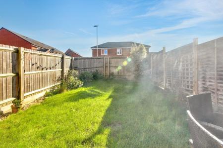 3 bedroom Semi-detached house for sale in Goose Bay Drive Kingsway, Quedgeley, Gloucester, GL2