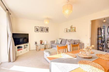 3 bedroom Semi-detached house for sale in Goose Bay Drive Kingsway, Quedgeley, Gloucester, GL2