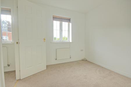 3 bedroom Terraced House for sale in Halton Way, Kingsway, Gloucester, GL2