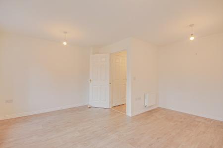 3 bedroom Terraced House for sale in Halton Way, Kingsway, Gloucester, GL2