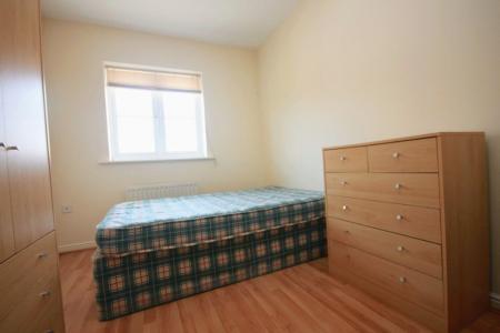 5 bedroom Terraced House for sale in Harescombe Drive, GRH (Gloucestershire Royal Hospital), Gloucester, GL1