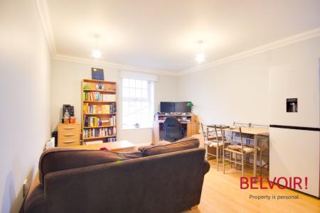 1 bedroom Flat for sale in Harescombe Drive, Wotton, Gloucester, GL1