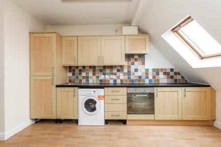 1 bedroom Flat for sale in High Street, Tredworth, Gloucester, GL1