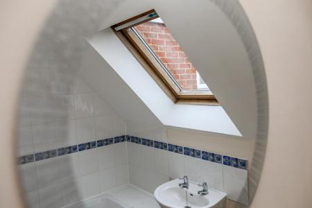 1 bedroom Flat for sale in High Street, Tredworth, Gloucester, GL1