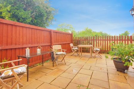 4 bedroom Detached house for sale in Hill End Road, Twyning, Tewkesbury, GL20