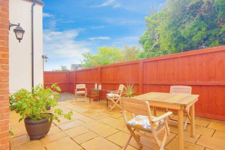 4 bedroom Detached house for sale in Hill End Road, Twyning, Tewkesbury, GL20