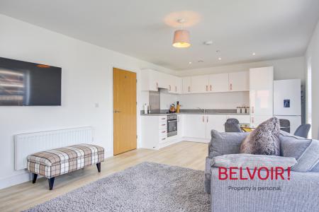2 bedroom Flat for sale in Hobbs Way, Gloucester Docks, Gloucester, GL2