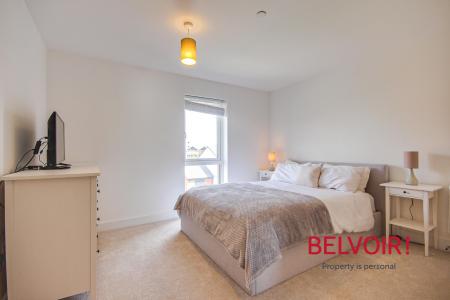 2 bedroom Flat for sale in Hobbs Way, Gloucester Docks, Gloucester, GL2
