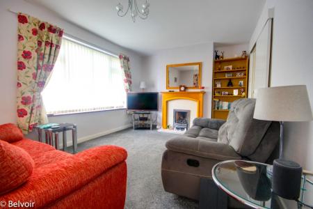 3 bedroom Semi-detached house for sale in Hurcombe Way, Brockworth, Gloucester, GL3