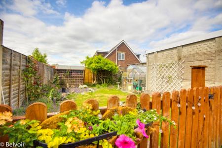 3 bedroom Semi-detached house for sale in Hurcombe Way, Brockworth, Gloucester, GL3