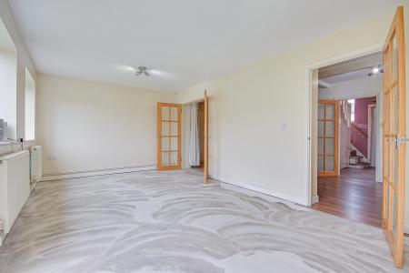 3 bedroom Semi-detached house for sale in Linden Road, Linden, Gloucester, GL1