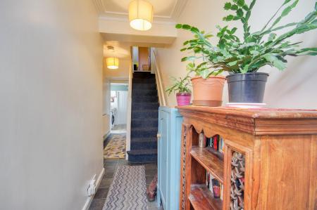 3 bedroom Semi-detached house for sale in Linden Road, Gloucester, GL1