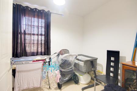 2 bedroom Flat for sale in Mayhill Way, GRH (Gloucestershire Royal Hospital), Gloucester, GL1