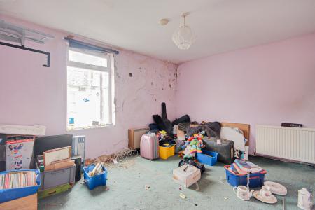 2 bedroom Terraced House for sale in Nelson Street, Tredworth, Gloucester, GL1