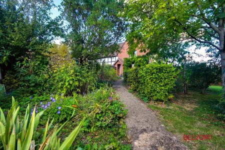 4 bedroom Semi-detached house for sale in Off Watery Lane, Minsterworth, Gloucester, GL2