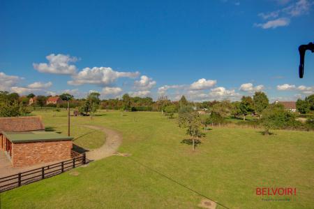 4 bedroom Semi-detached house for sale in Off Watery Lane, Minsterworth, Gloucester, GL2