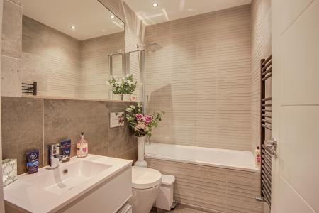 2 bedroom Flat for sale in Park Road, City Centre, Gloucester, GL1