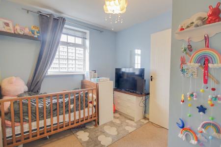 2 bedroom Flat for sale in Pillowell Drive, GRH (Gloucestershire Royal Hospital), Gloucester, GL1