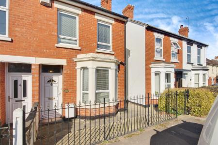 3 bedroom Semi-detached house for sale in Reservoir Road, Robinswood Hill, Gloucester, GL4