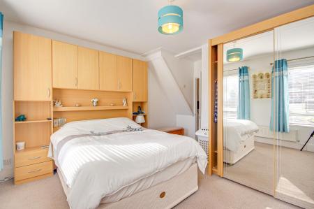 3 bedroom Semi-detached house for sale in Reservoir Road, Robinswood Hill, Gloucester, GL4