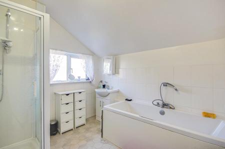 3 bedroom Semi-detached house for sale in Reservoir Road, Robinswood Hill, Gloucester, GL4