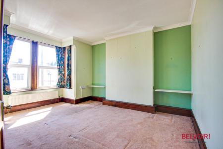 4 bedroom Semi-detached house for sale in Robinson Road, Linden, Gloucester, GL1