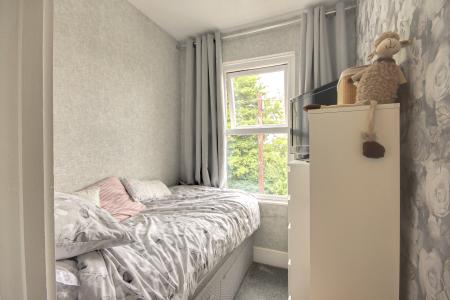 3 bedroom Semi-detached house for sale in Sandhurst Lane, Sandhurst, Gloucester, GL2