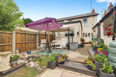 3 bedroom Semi-detached house for sale in Sandhurst Lane, Sandhurst, Gloucester, GL2