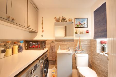 3 bedroom Semi-detached house for sale in Sandhurst Lane, Sandhurst, Gloucester, GL2