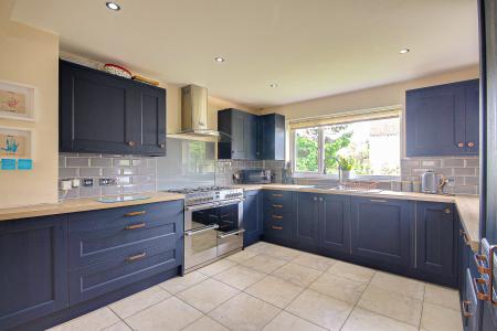 4 bedroom Detached house for sale in School Lane, Whitminster, Gloucester, GL2